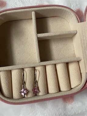 sterling silver pink stone earrings💝